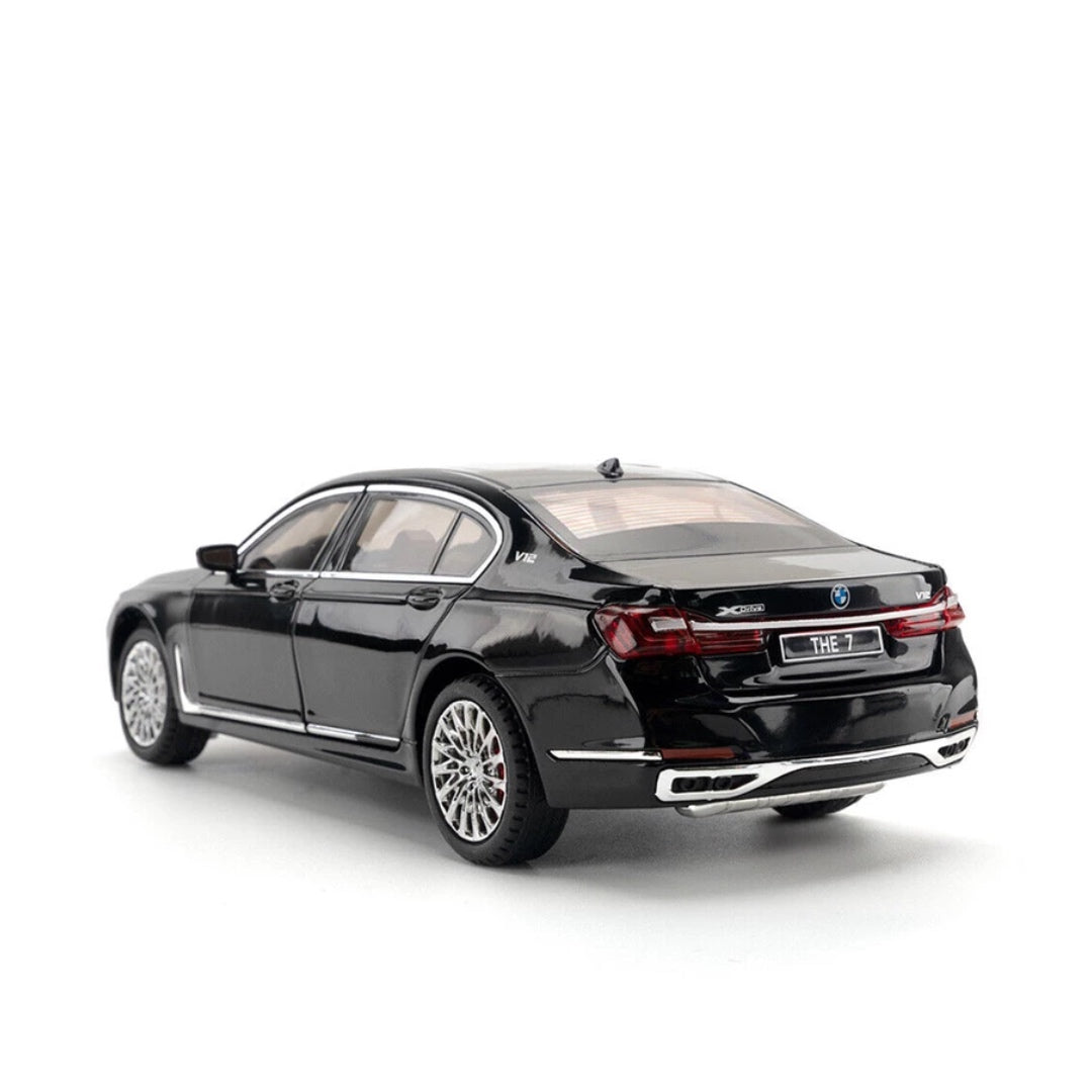 BMW 7 Series 760Li Metal Car Toys For Kids 1:24 - Black