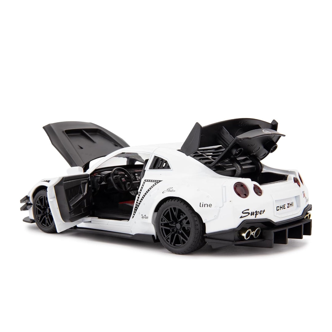 GTR Sports Car Metal Car Toys For Kids 1:24 - White